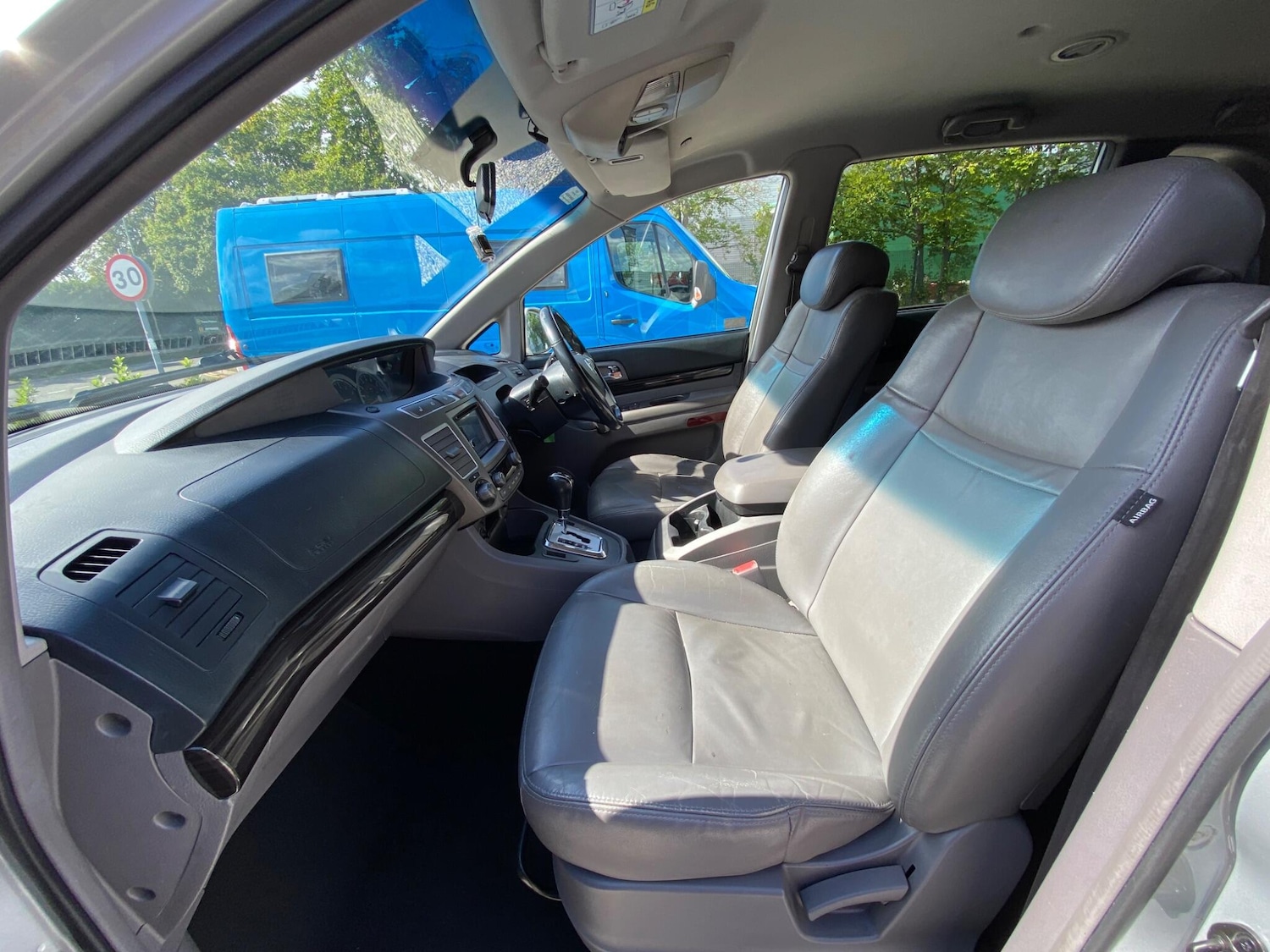 Used Ssangyong Turismo 2016 for sale - 78086017: Photo 55