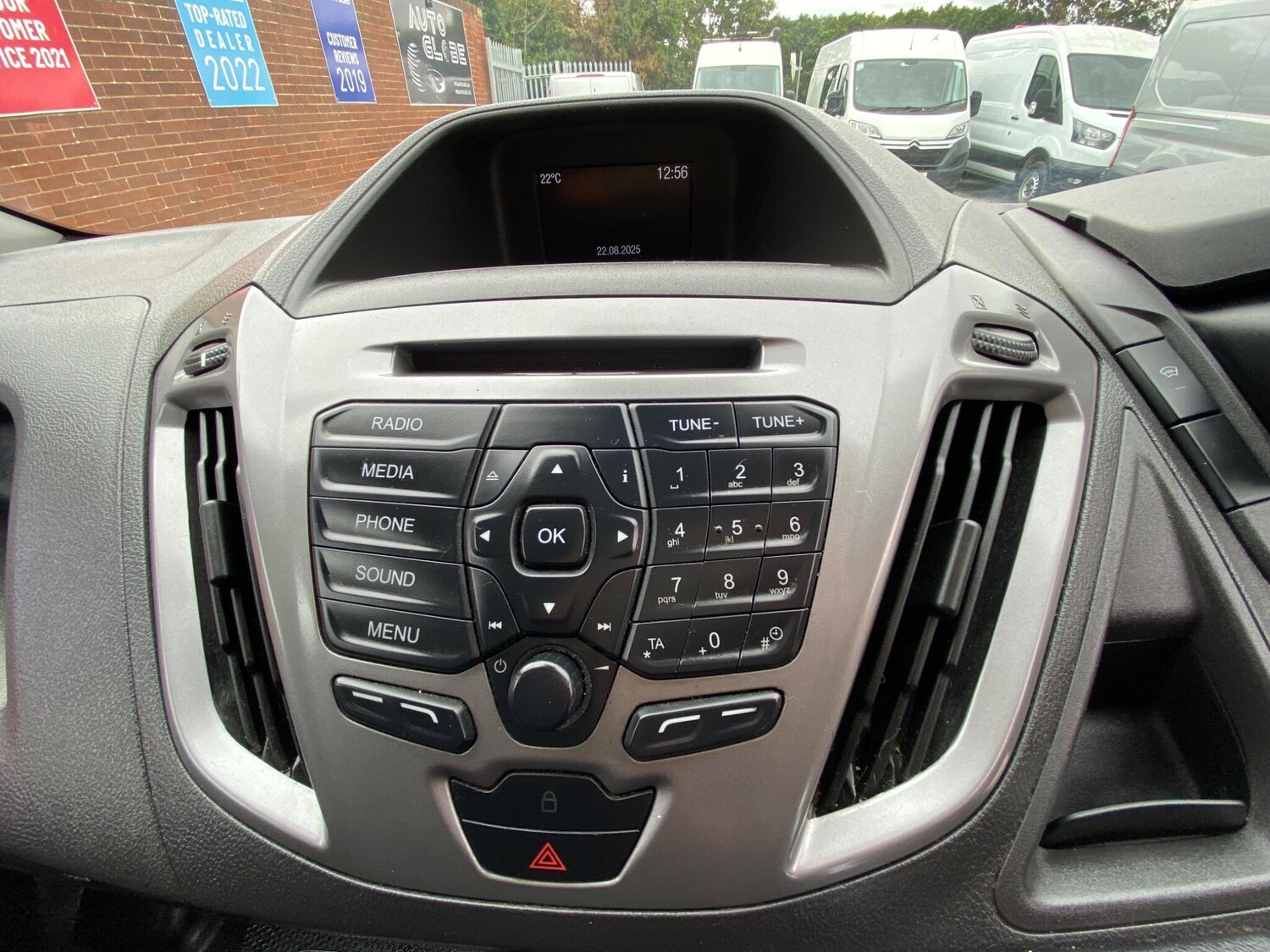 Used Ford Transit Custom 2018 for sale - 76988565: Photo 40