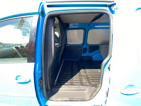 Used Volkswagen Caddy Maxi 2011 for sale - 75215254: Photo 48