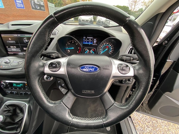 Used Ford Kuga 2016 for sale - 76259973: Photo 37