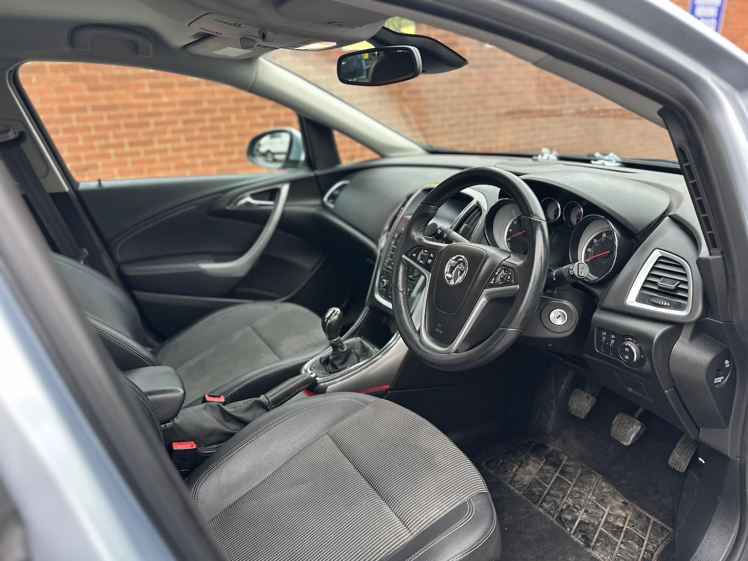 Used Vauxhall Astra 2014 for sale - 77993983: Photo 6