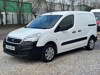 Used Peugeot Partner 2017 for sale - 77646556: Photo