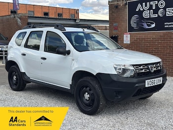 Used Dacia Duster 2016 for sale - 79590759: Photo