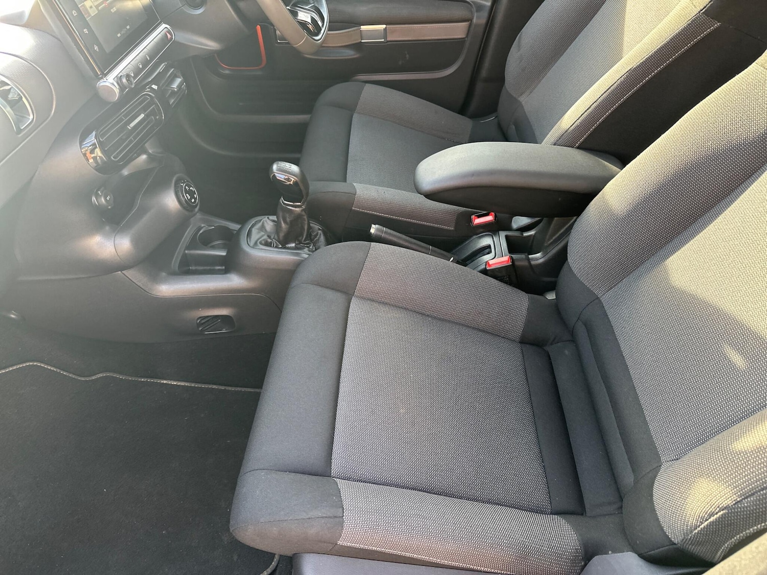 Used Citroen C4 Cactus 2017 for sale - 78171167: Photo 42