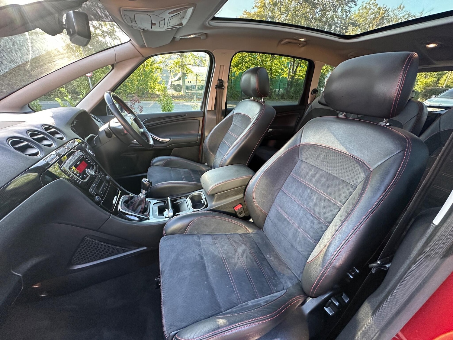 Used Ford S-Max 2014 for sale - 76918514: Photo 12