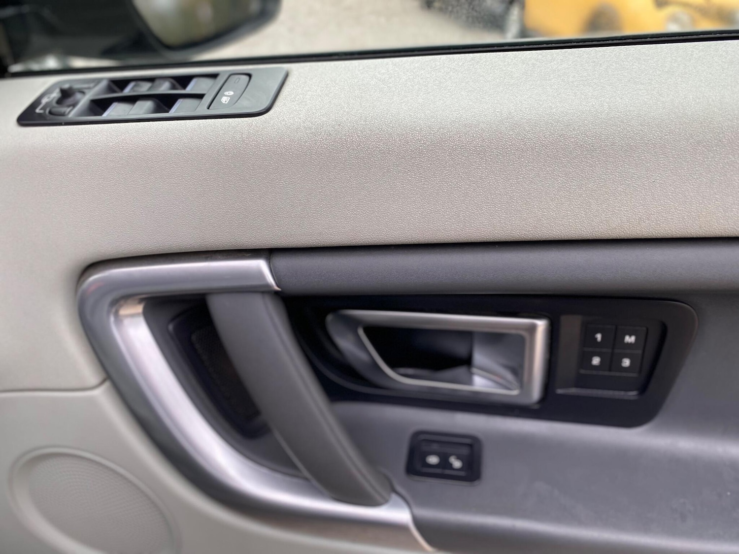 Used Land Rover Discovery Sport for sale - 76996218: Photo 28