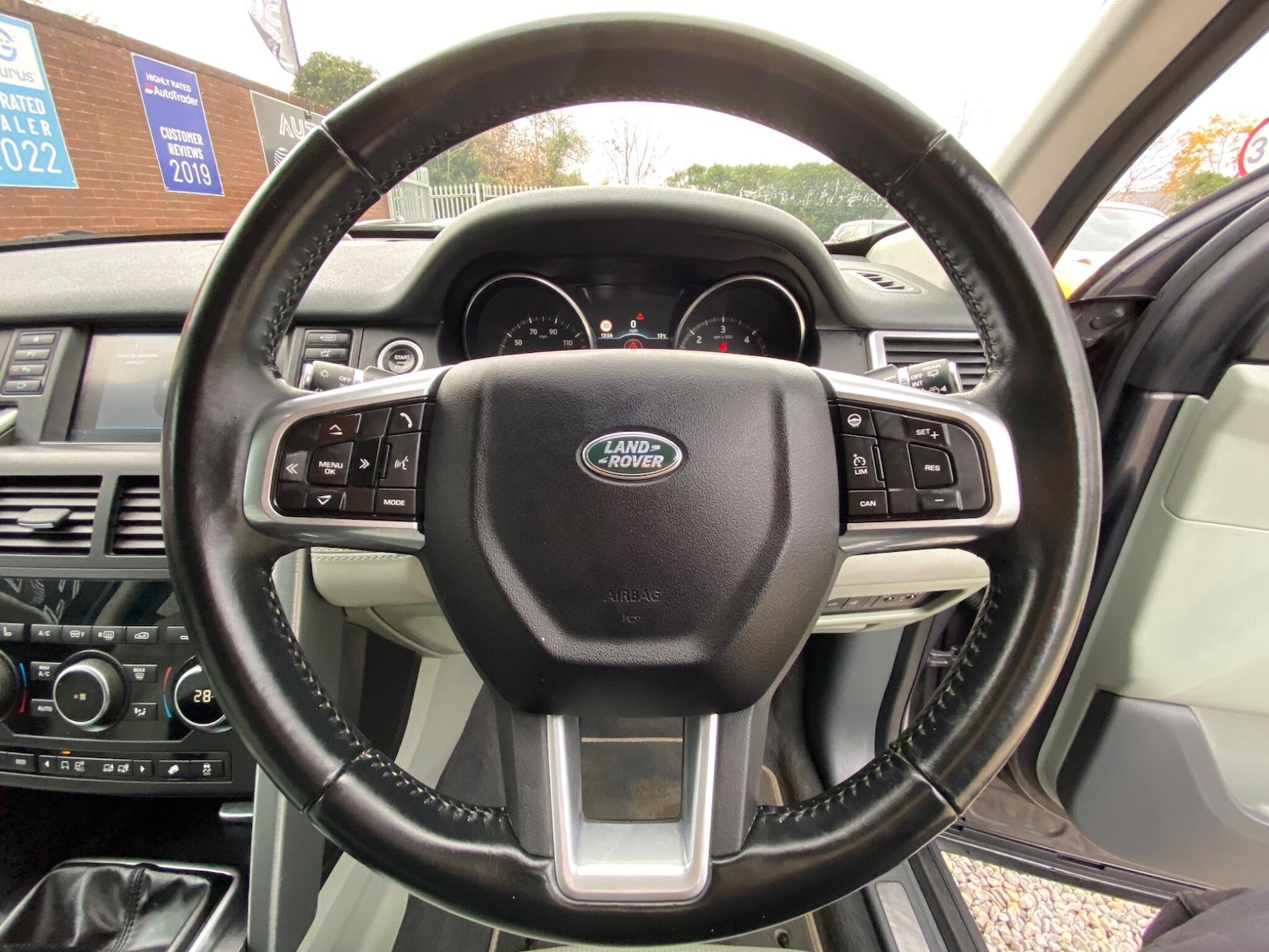 Used Land Rover Discovery Sport for sale - 76996218: Photo 50
