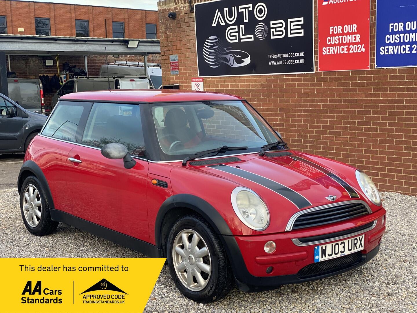 Used MINI Hatch 2003 for sale - 76562173: Photo 1