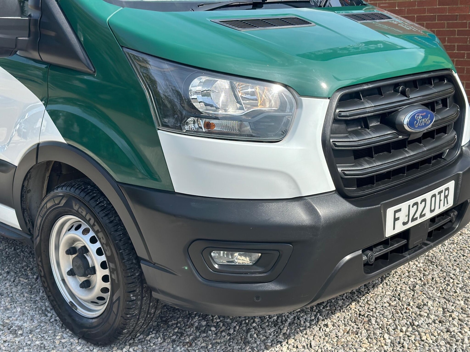 Vehicle 33