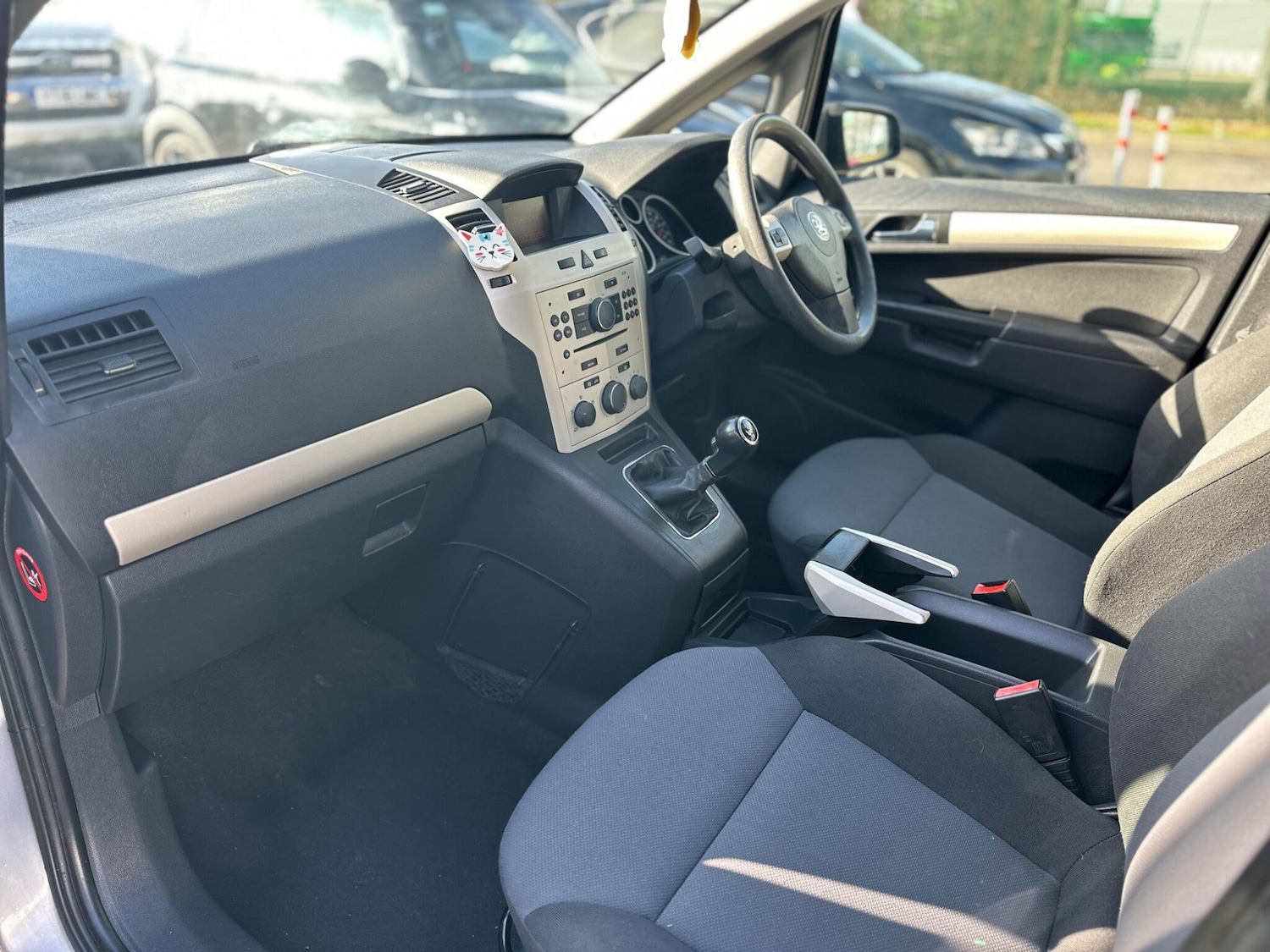 Used Vauxhall Zafira 2008 for sale - 77637376: Photo 8