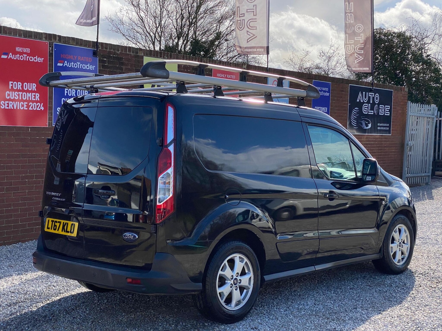 Used Ford Transit Connect 2017 for sale - 78204338: Photo 3