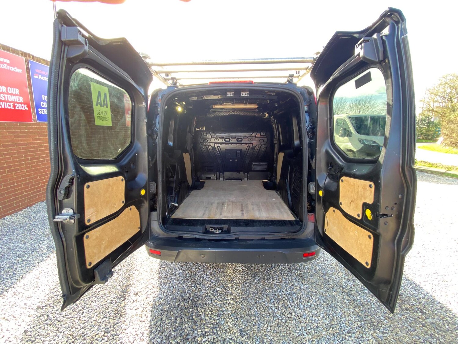 Used Ford Transit Connect 2017 for sale - 78204338: Photo 5