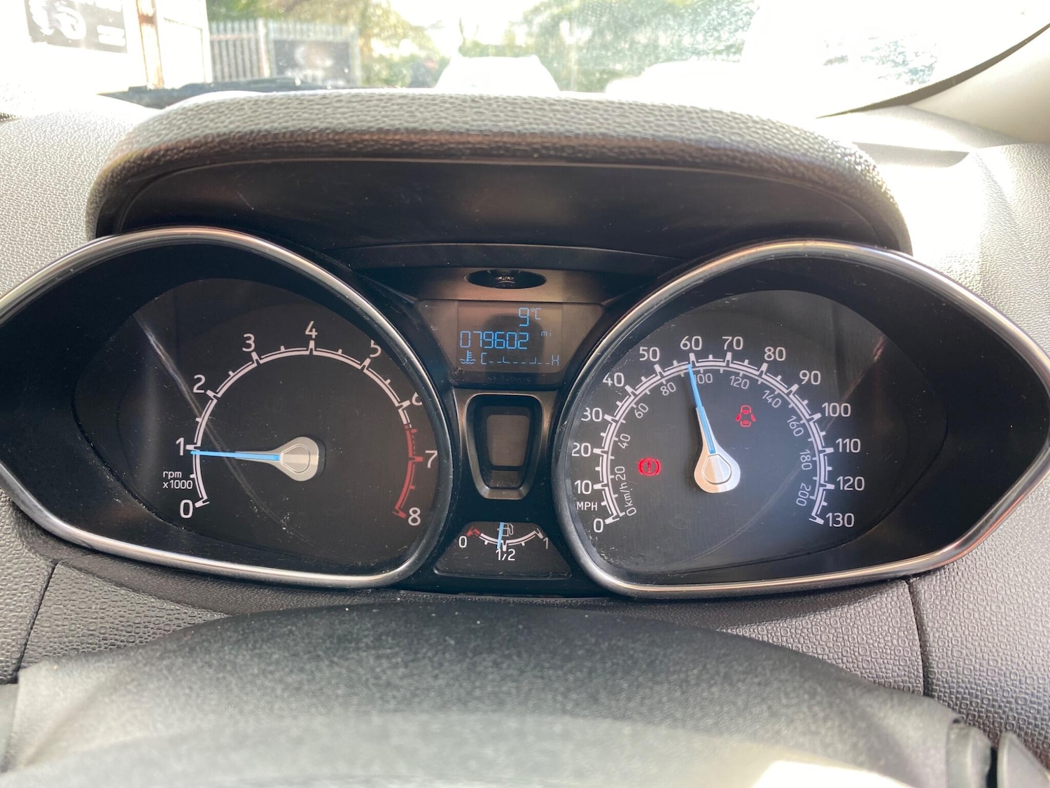 Used Ford Ecosport 2015 for sale - 77573885: Photo 10