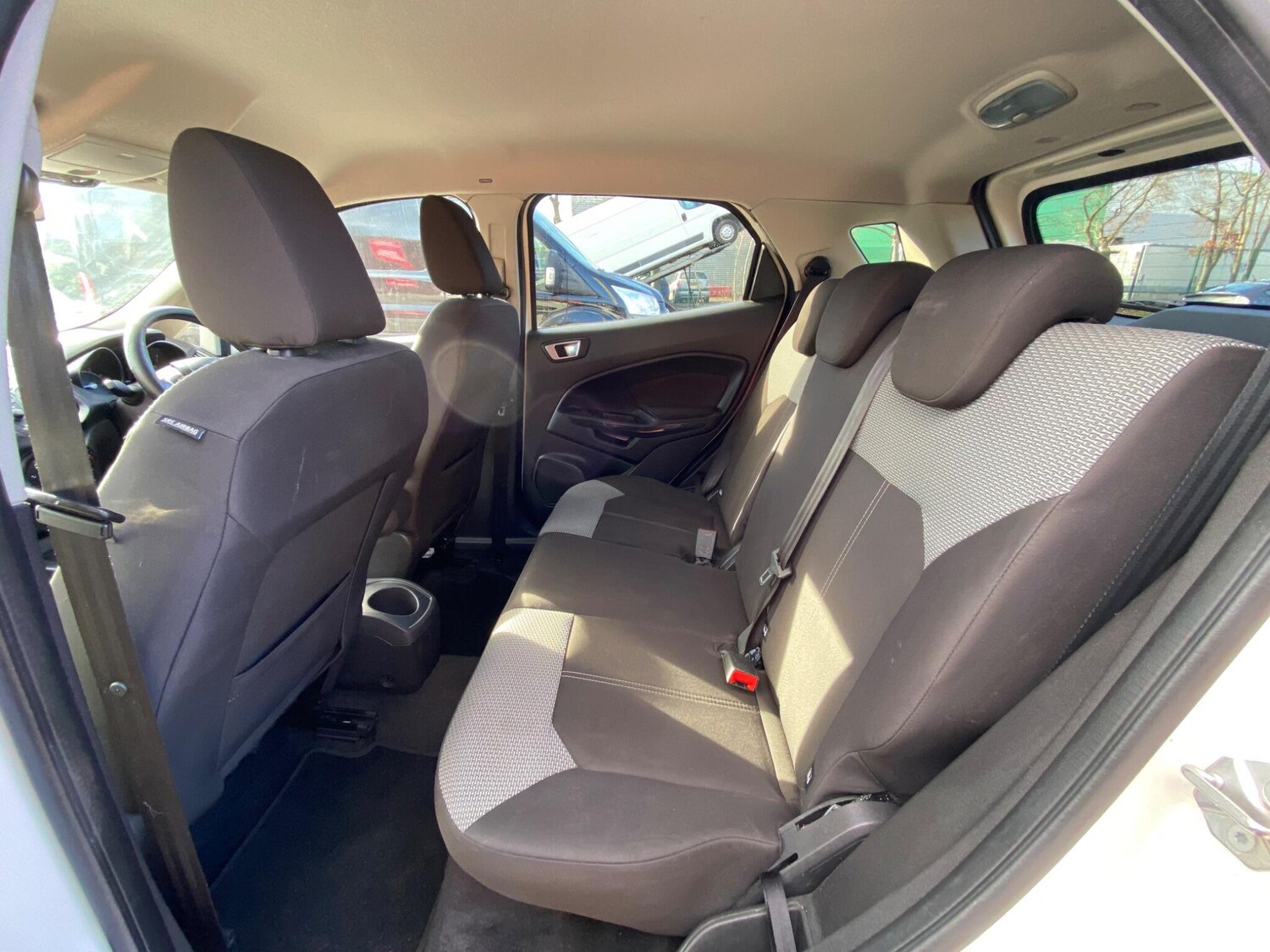 Used Ford Ecosport 2015 for sale - 77573885: Photo 23