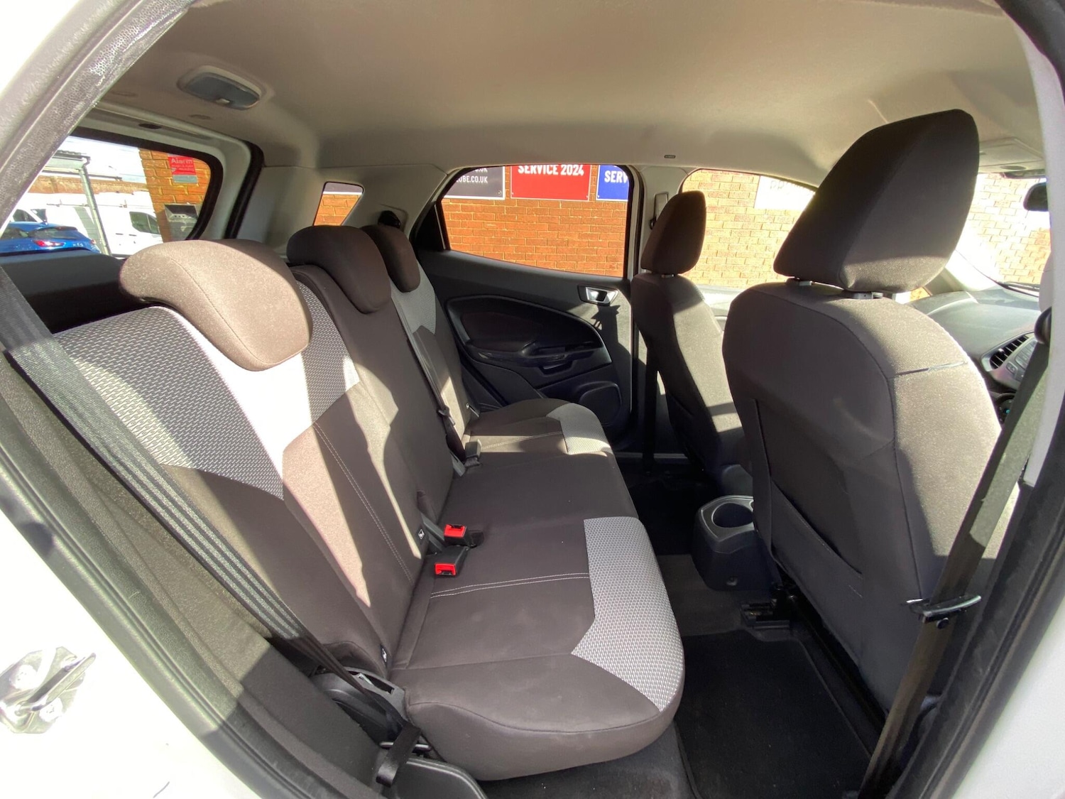 Used Ford Ecosport 2015 for sale - 77573885: Photo 24