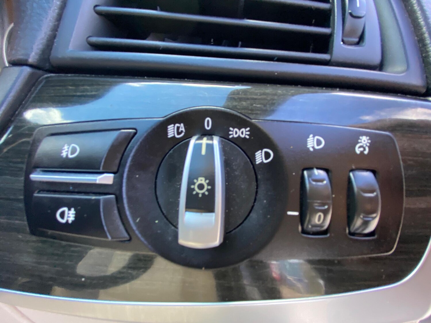 Used BMW 5 Series 2010 for sale - 78048129: Photo 29