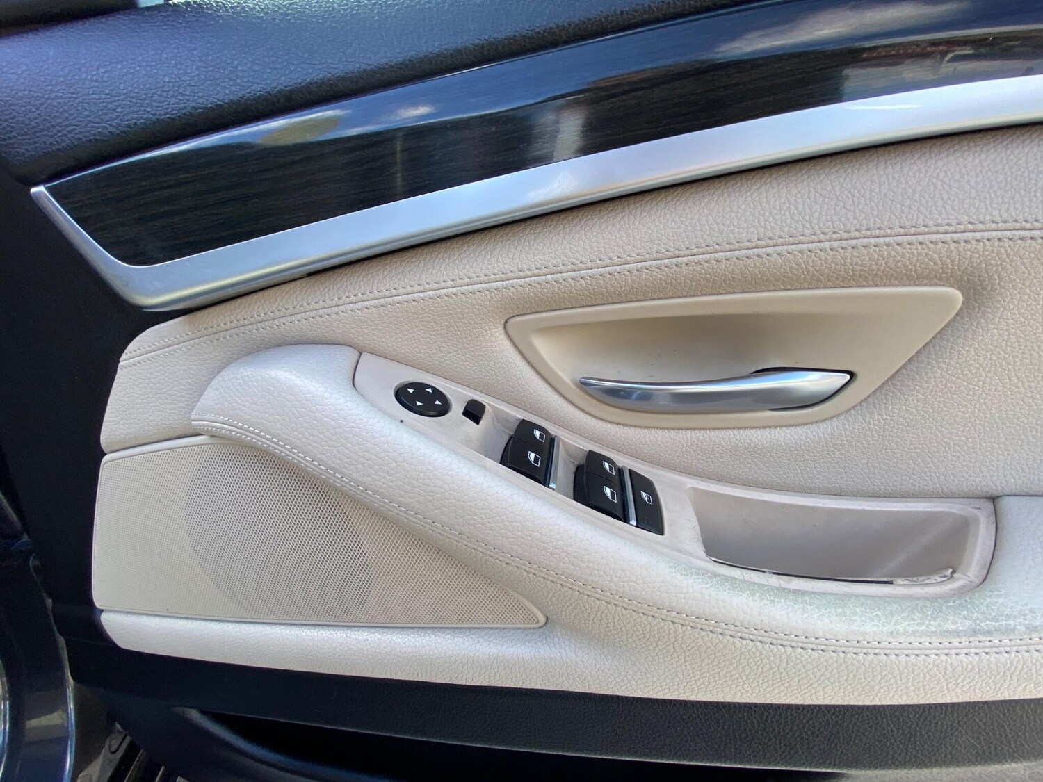 Used BMW 5 Series 2010 for sale - 78048129: Photo 45