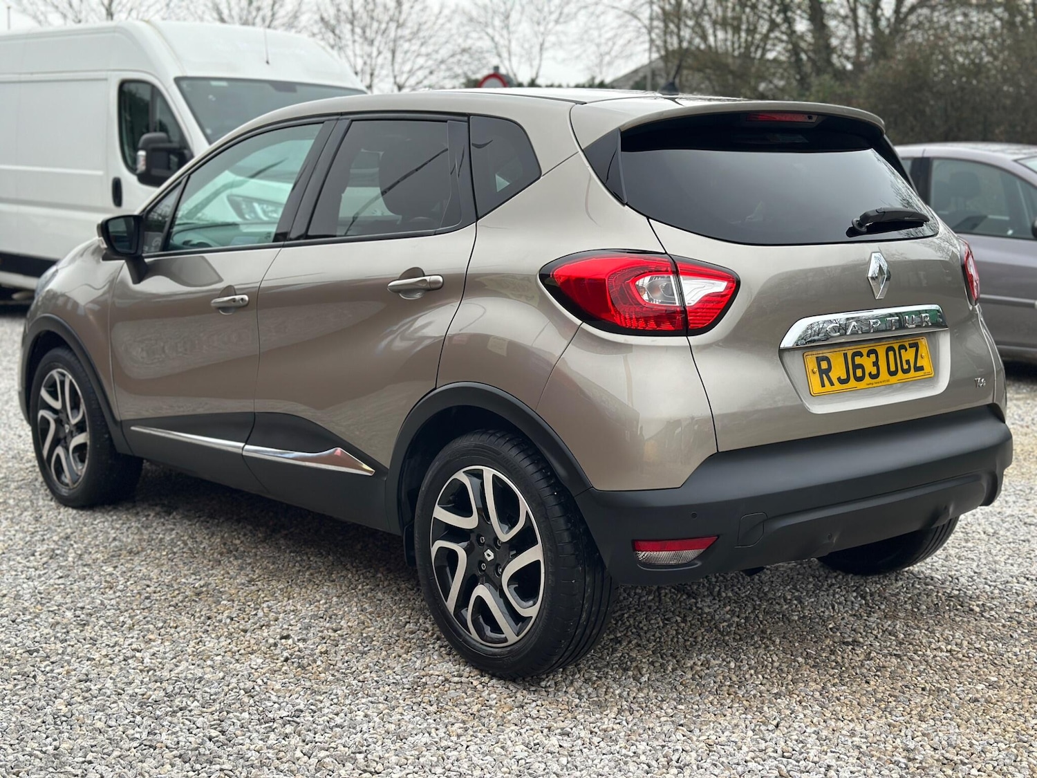Used Renault Captur 2014 for sale - 77839592: Photo 4