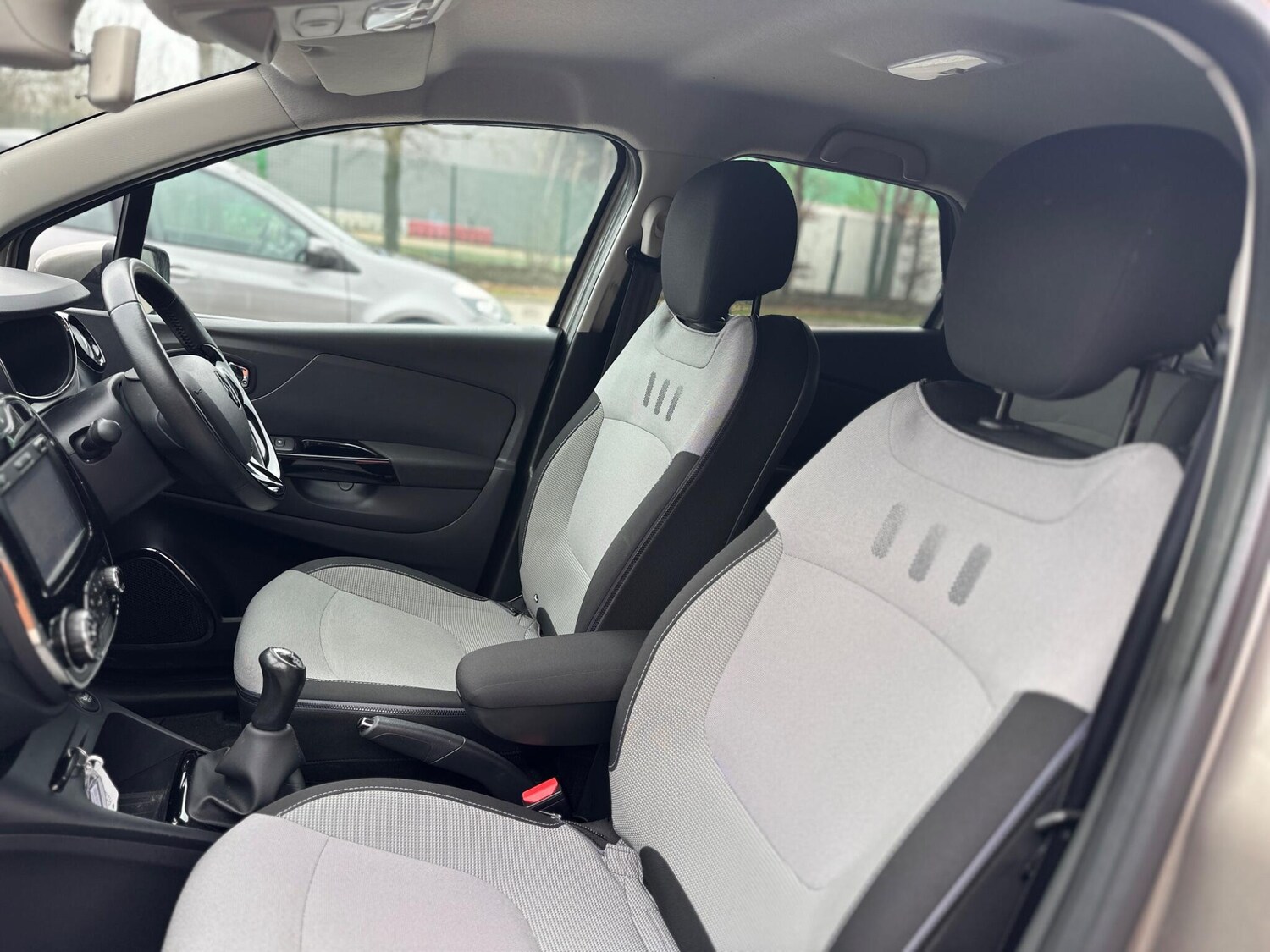 Used Renault Captur 2014 for sale - 77839592: Photo 45