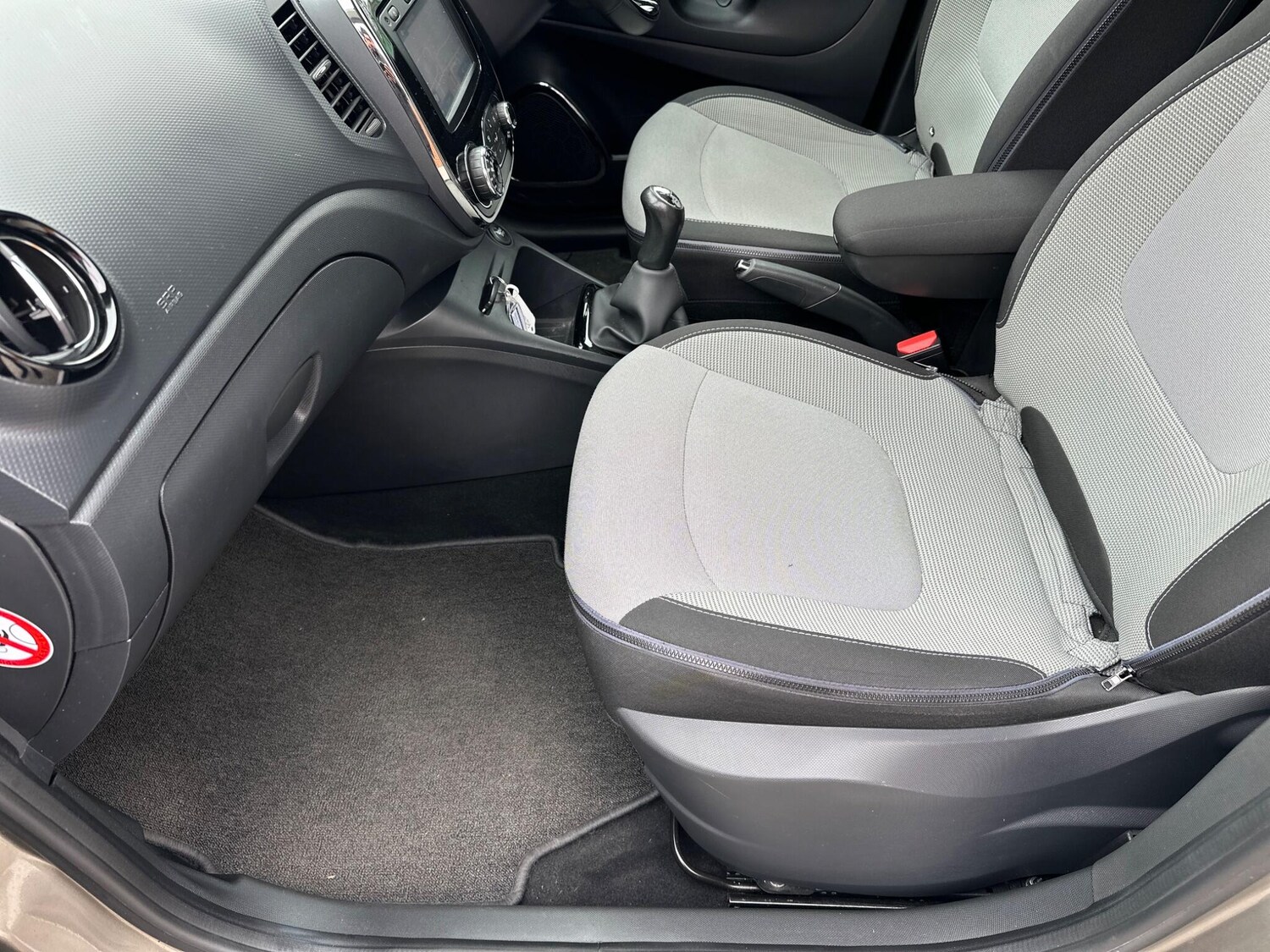 Used Renault Captur 2014 for sale - 77839592: Photo 47