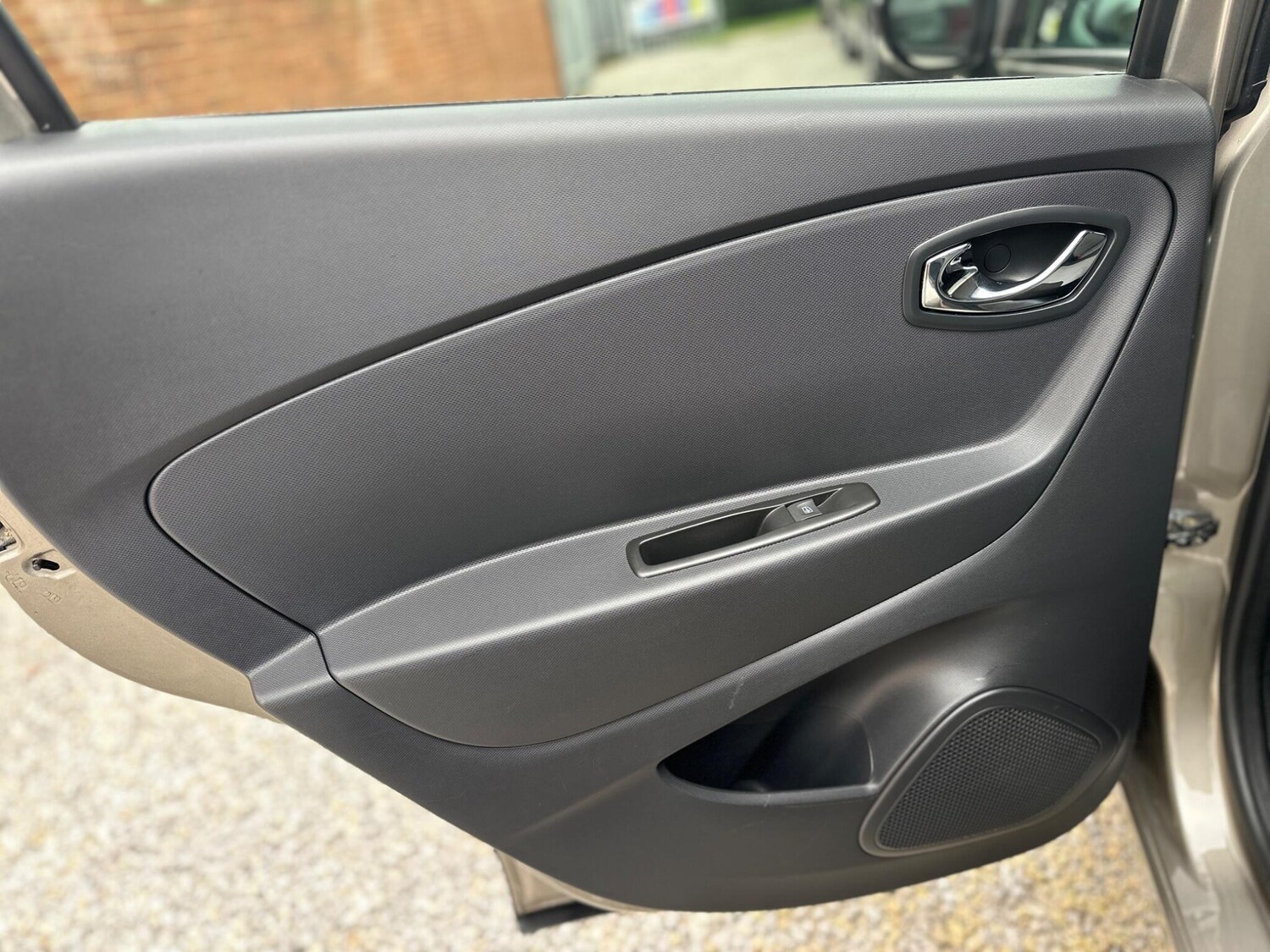 Used Renault Captur 2014 for sale - 77839592: Photo 48