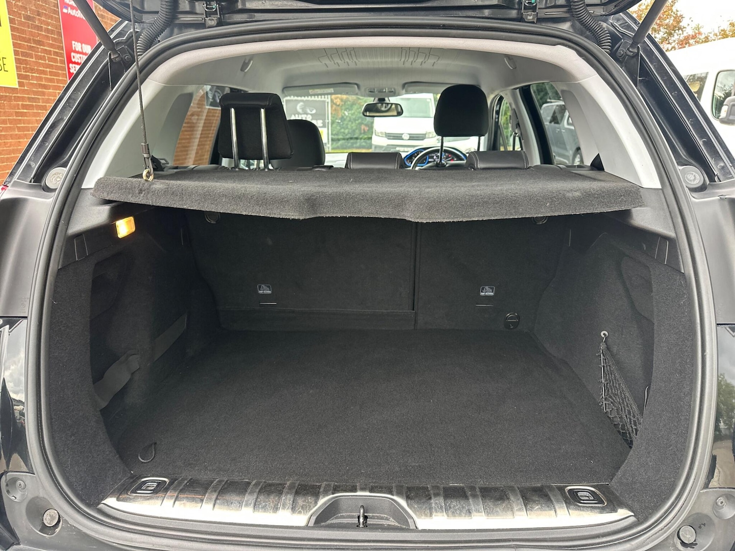 Used Peugeot 2008 2015 for sale - 76072580: Photo 10