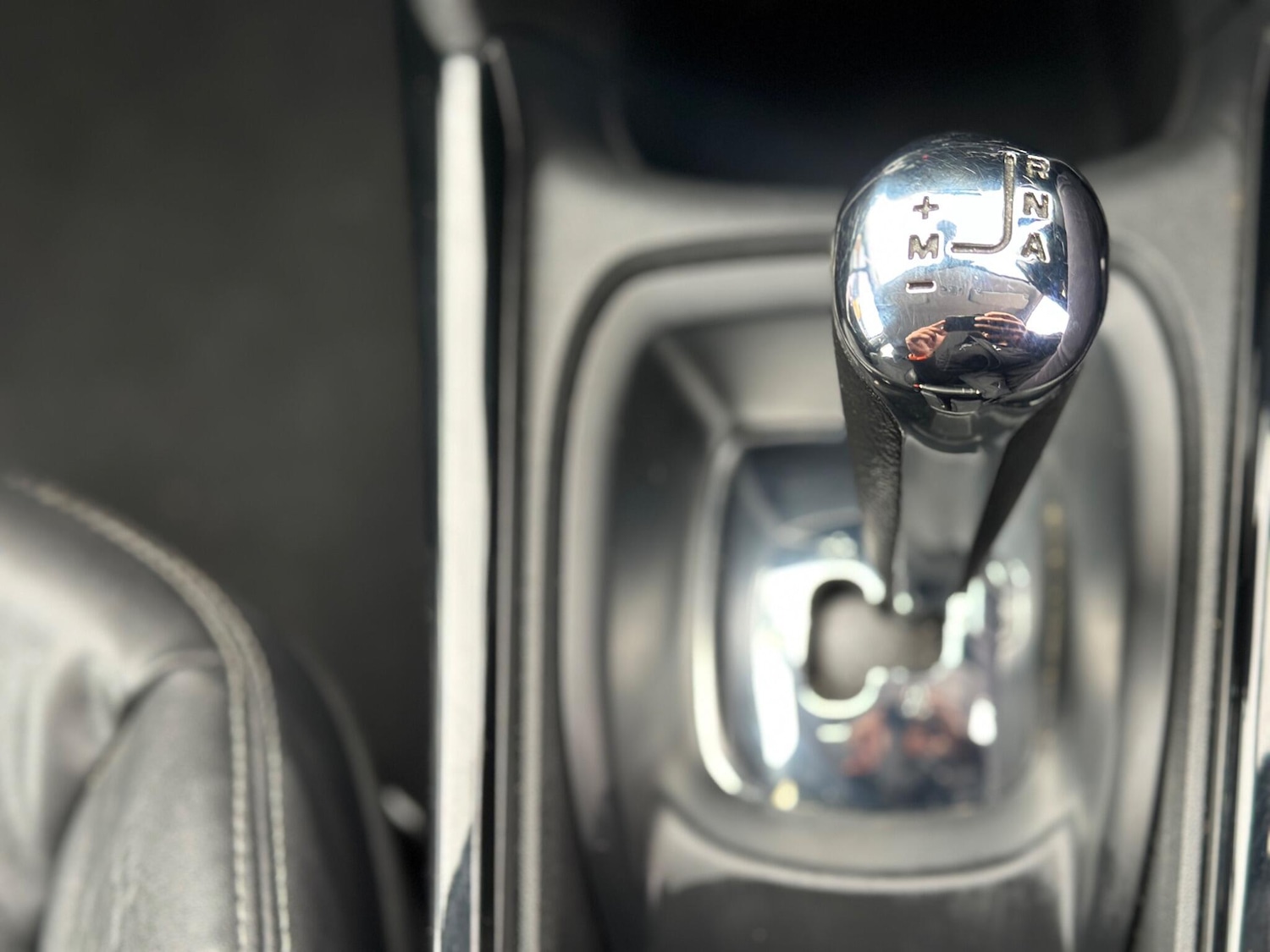 Used Peugeot 2008 2015 for sale - 76072580: Photo 11