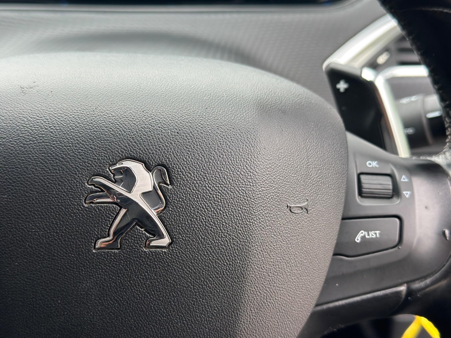 Used Peugeot 2008 2015 for sale - 76072580: Photo 54