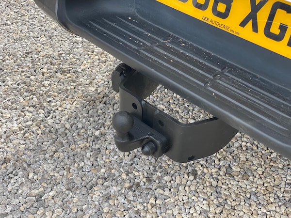 Used Toyota Hilux 2018 for sale - 75494230: Photo 39