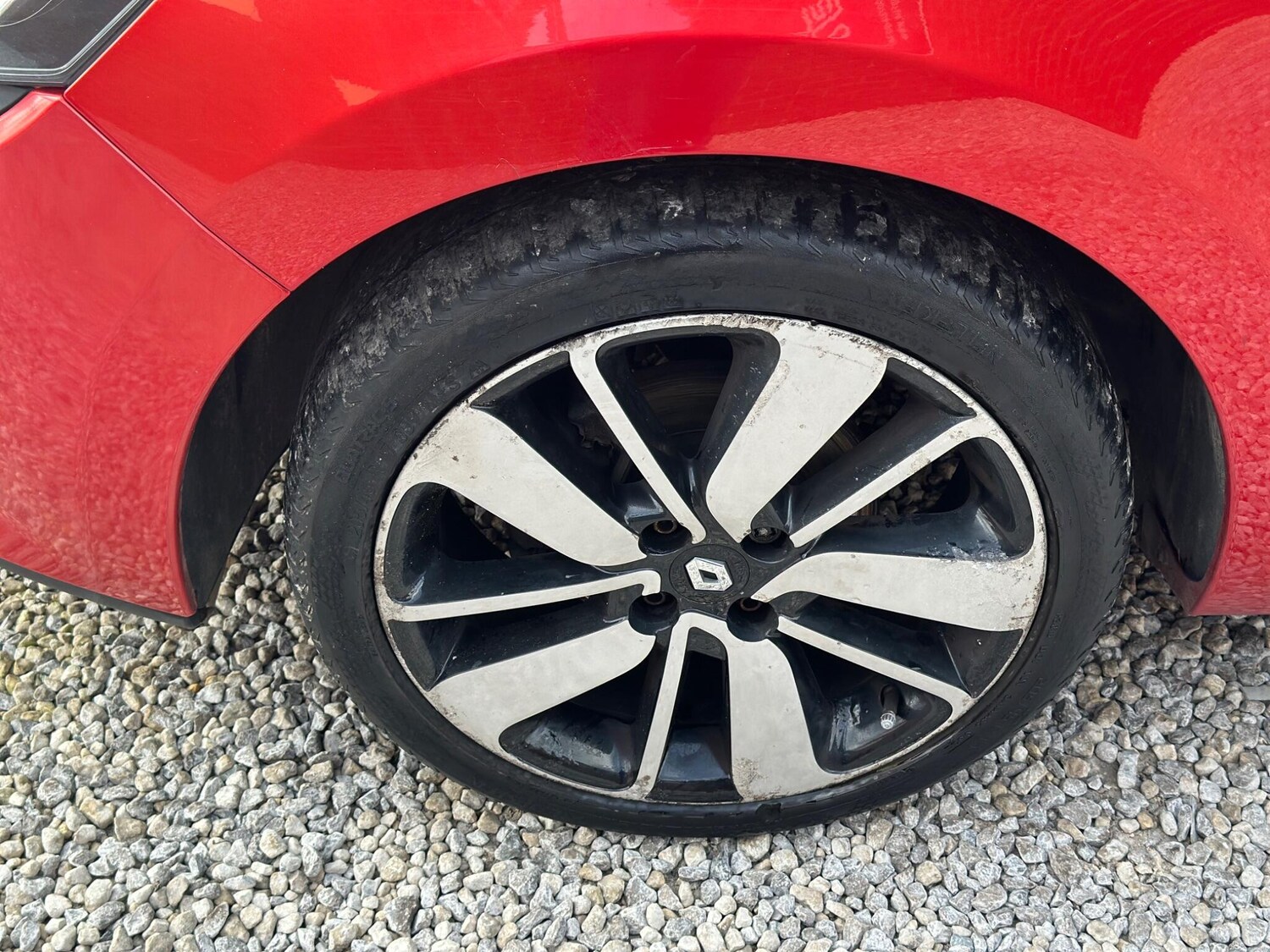 Used Renault Clio 2015 for sale - 77839903: Photo 37