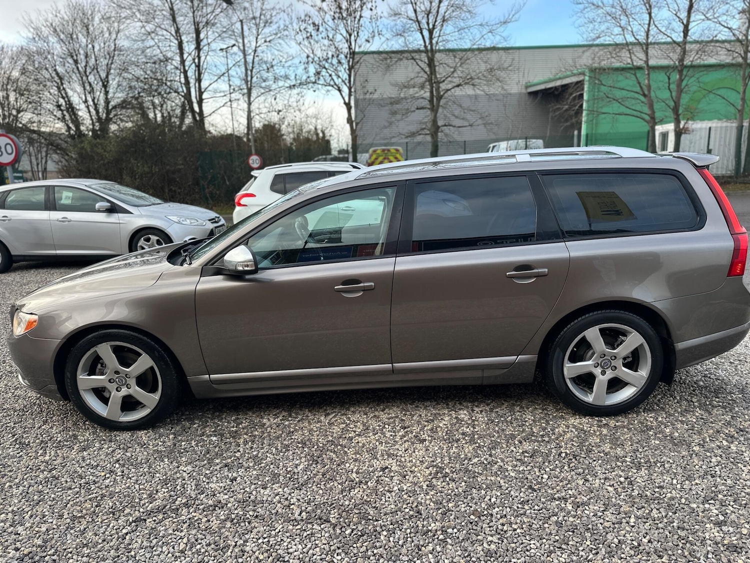 Used Volvo V70 2009 for sale - 77119859: Photo 15