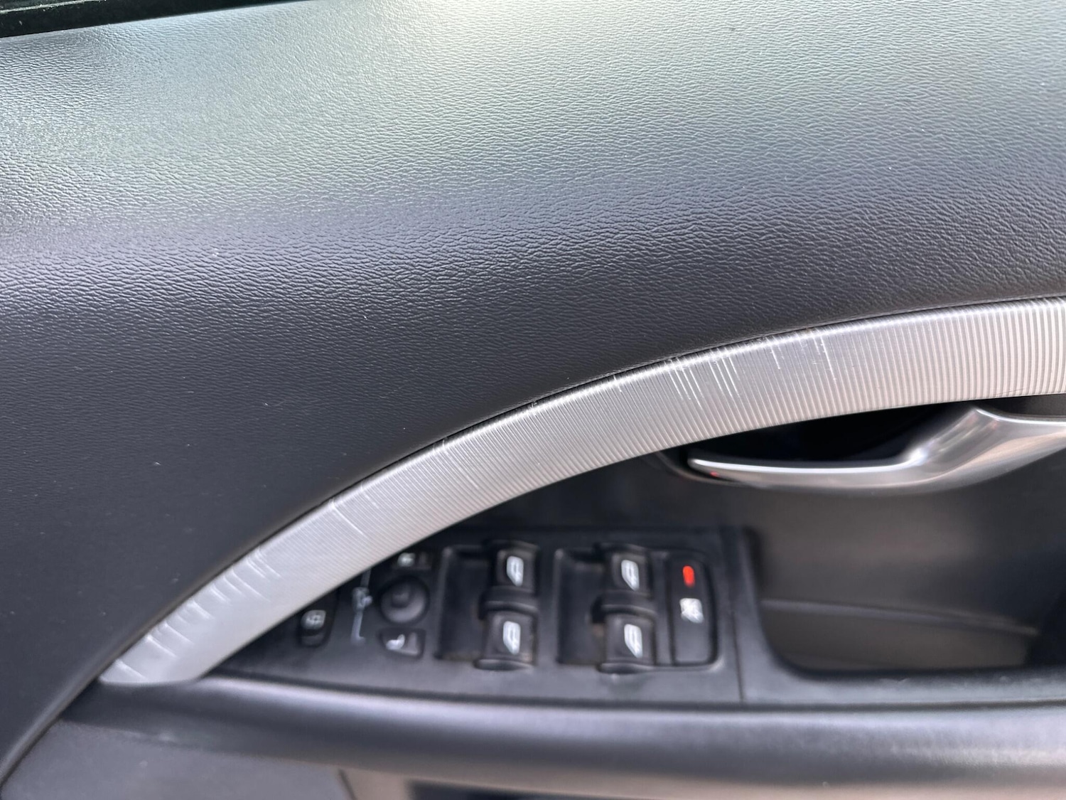 Used Volvo V70 2009 for sale - 77119859: Photo 31