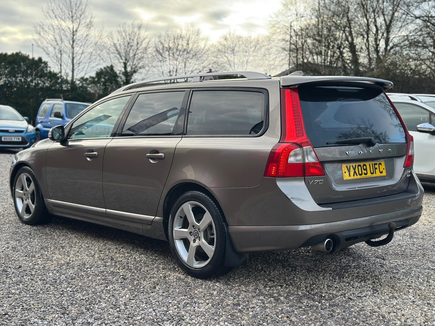 Used Volvo V70 2009 for sale - 77119859: Photo 4