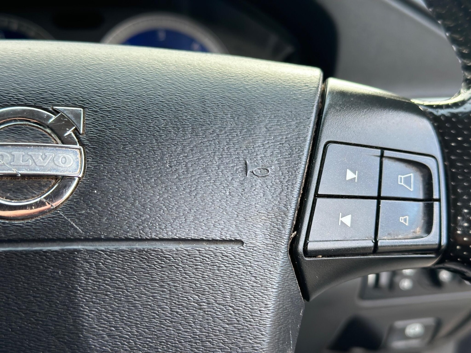 Used Volvo V70 2009 for sale - 77119859: Photo 50