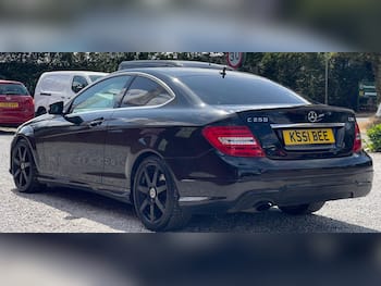 Used Mercedes-Benz C Class 2014 for sale - 79601622: Photo
