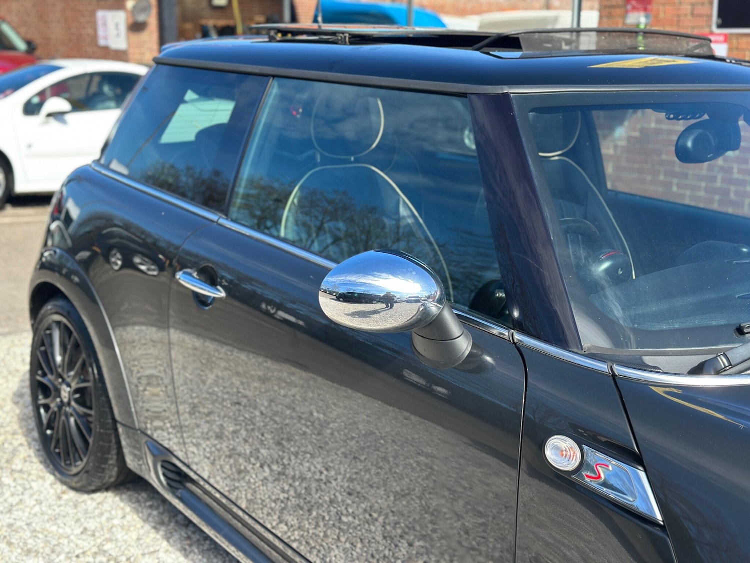 Used MINI Hatch 2011 for sale - 78034770: Photo 33