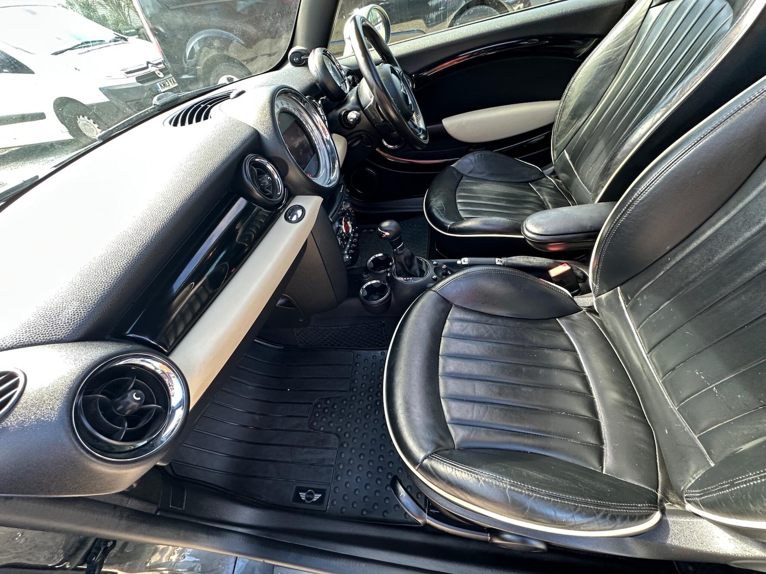 Used MINI Hatch 2011 for sale - 78034770: Photo 41