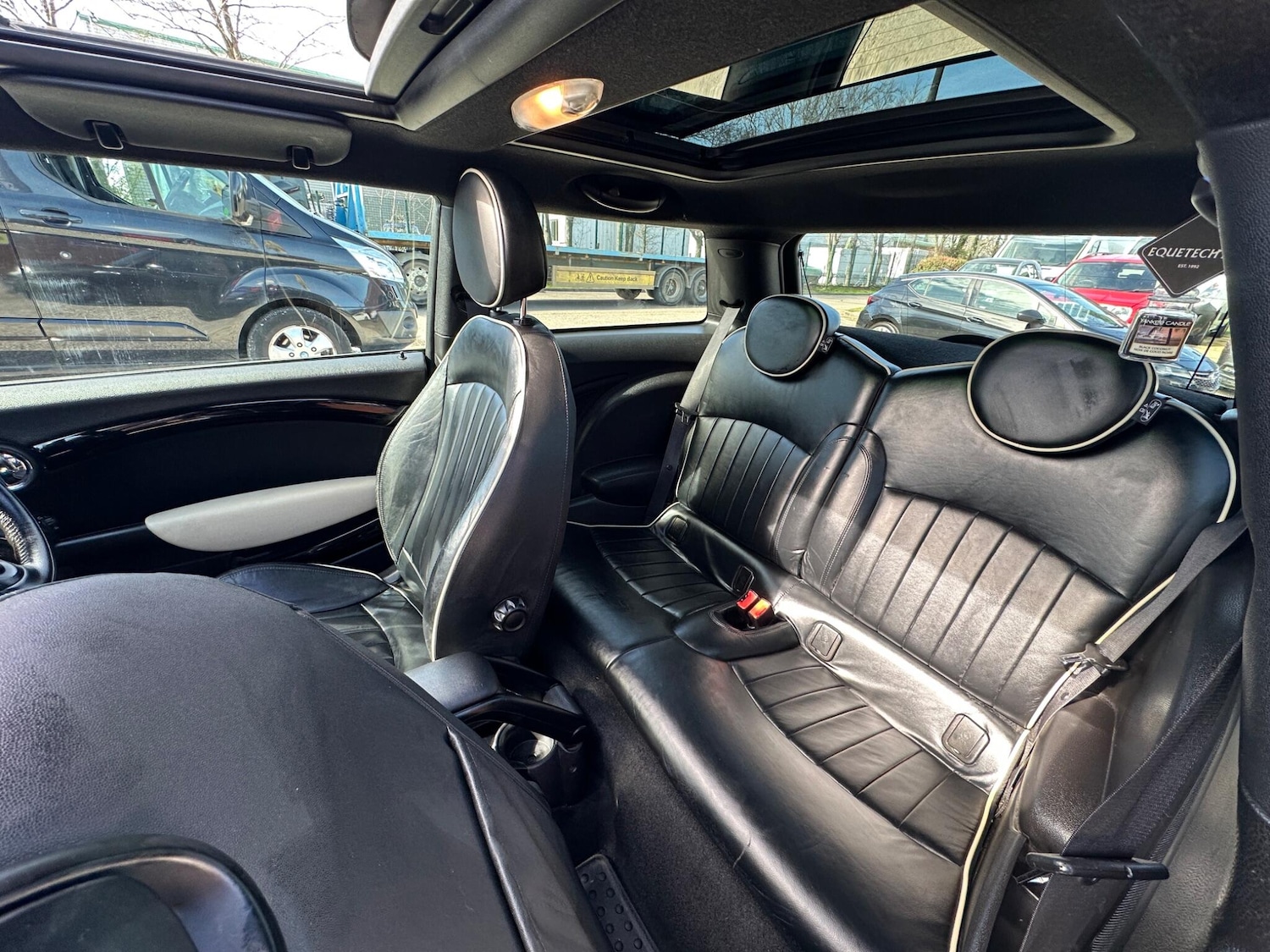 Used MINI Hatch 2011 for sale - 78034770: Photo 9