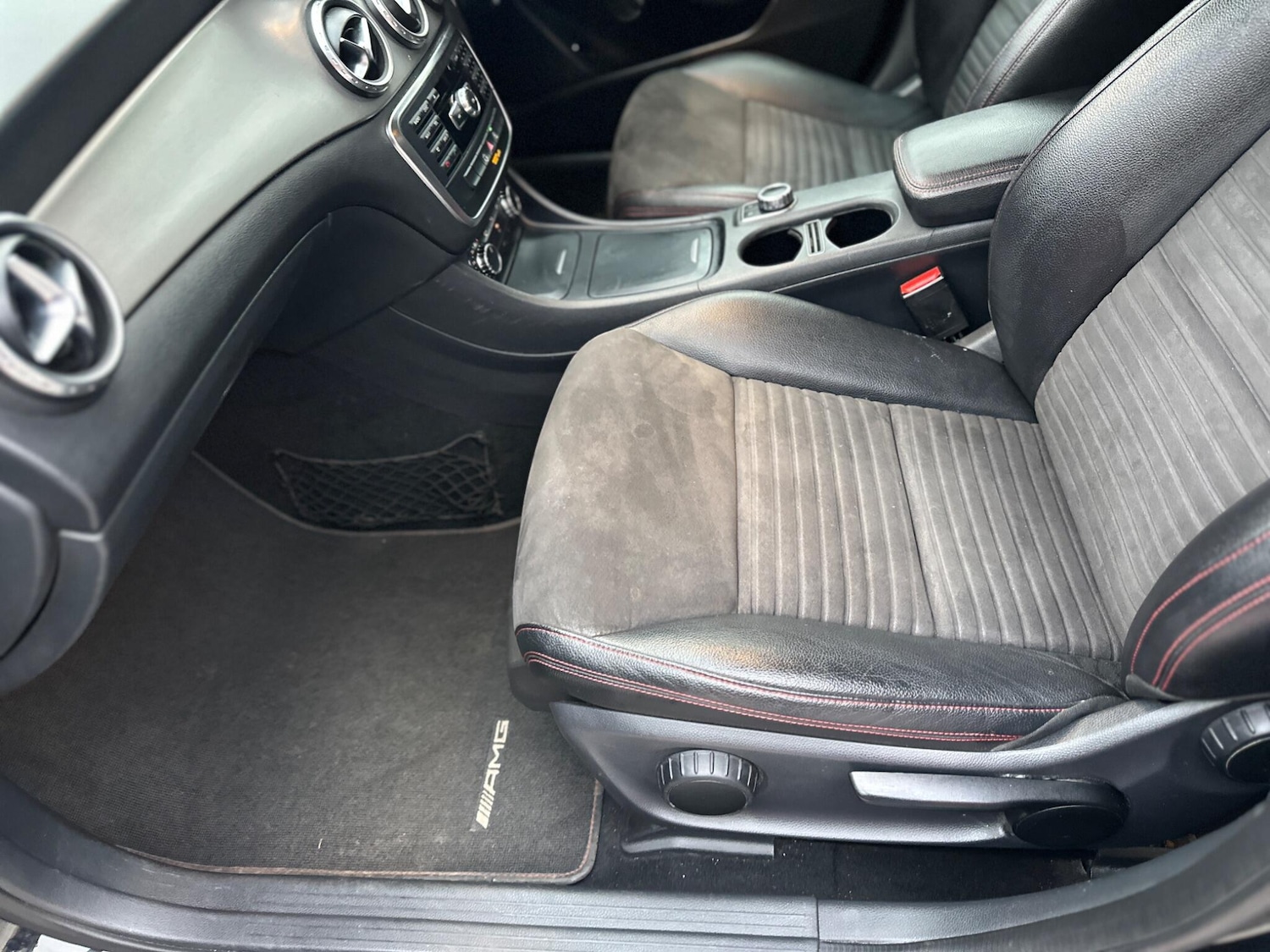 Used Mercedes-Benz GLA 2015 for sale - 77993183: Photo 47