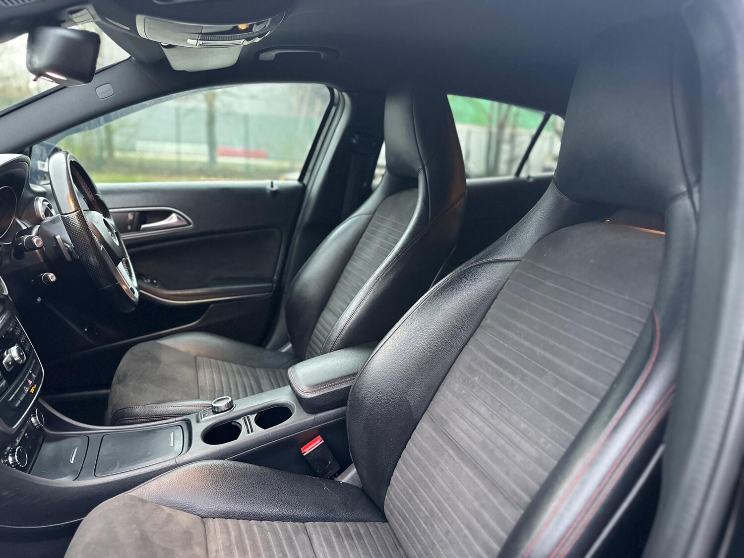 Used Mercedes-Benz GLA 2015 for sale - 77993183: Photo 49