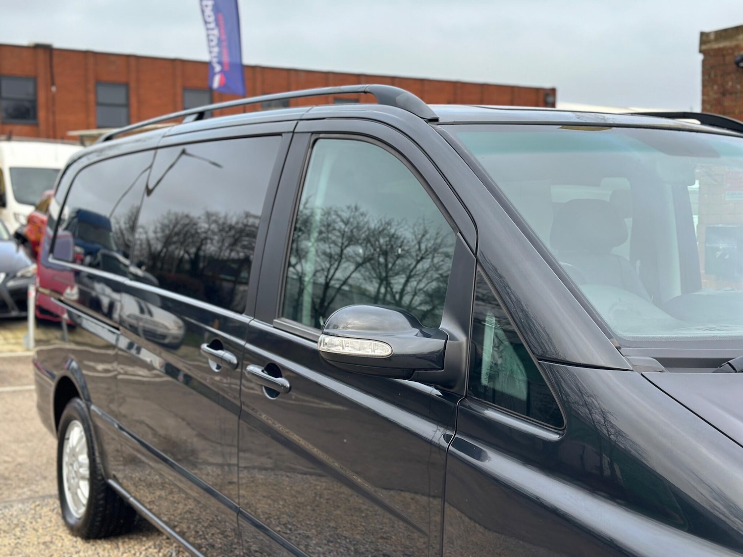 Used Mercedes-Benz Viano 2007 for sale - 77633957: Photo 37