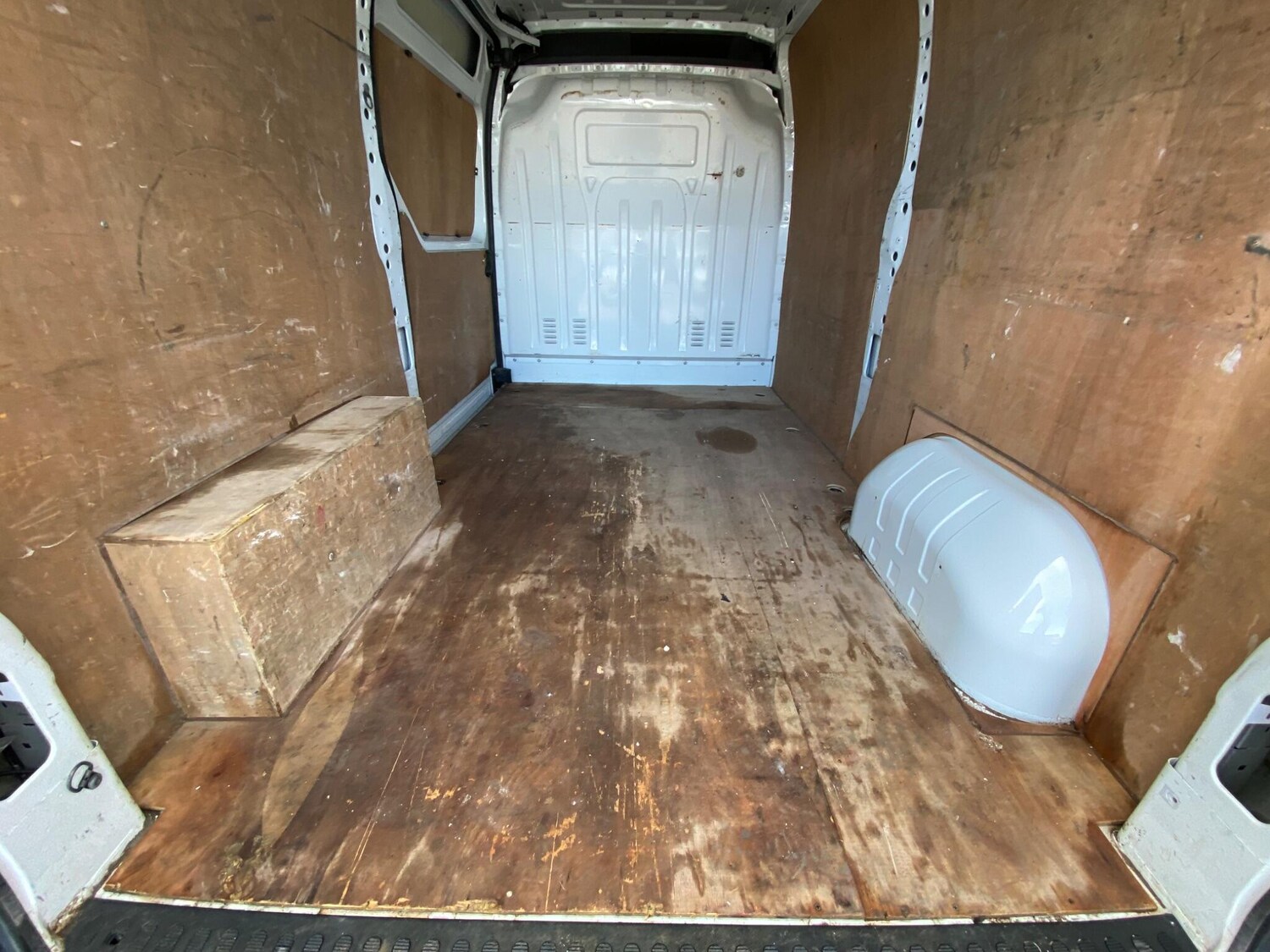 Vehicle 29