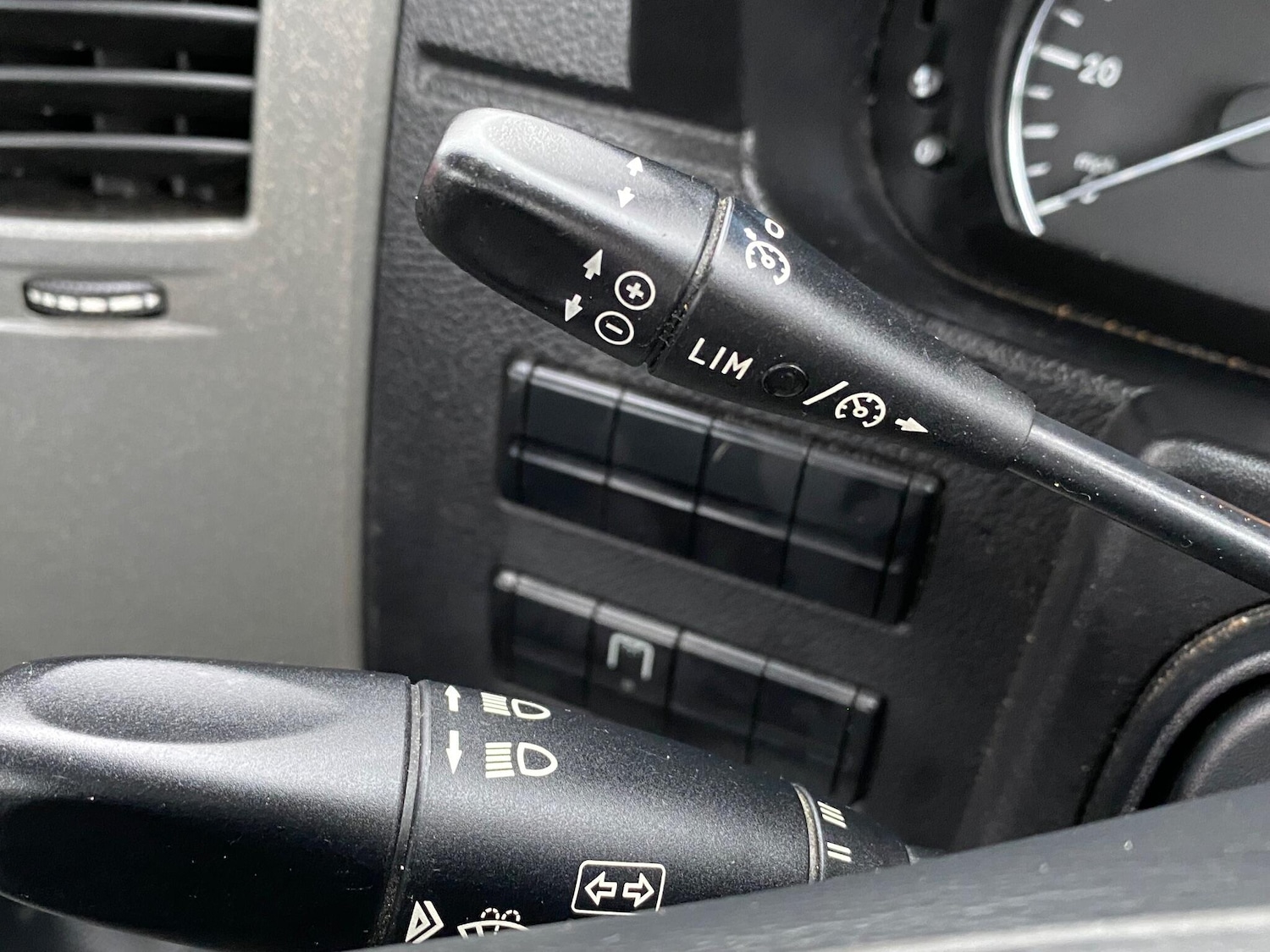 Used Mercedes-Benz Sprinter 2012 for sale - 77015672: Photo 21