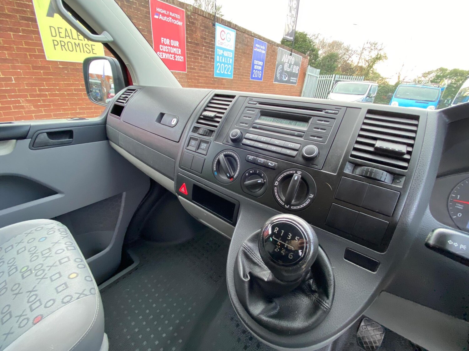 Used Volkswagen Transporter Shuttle 2009 for sale - 76772183: Photo 31