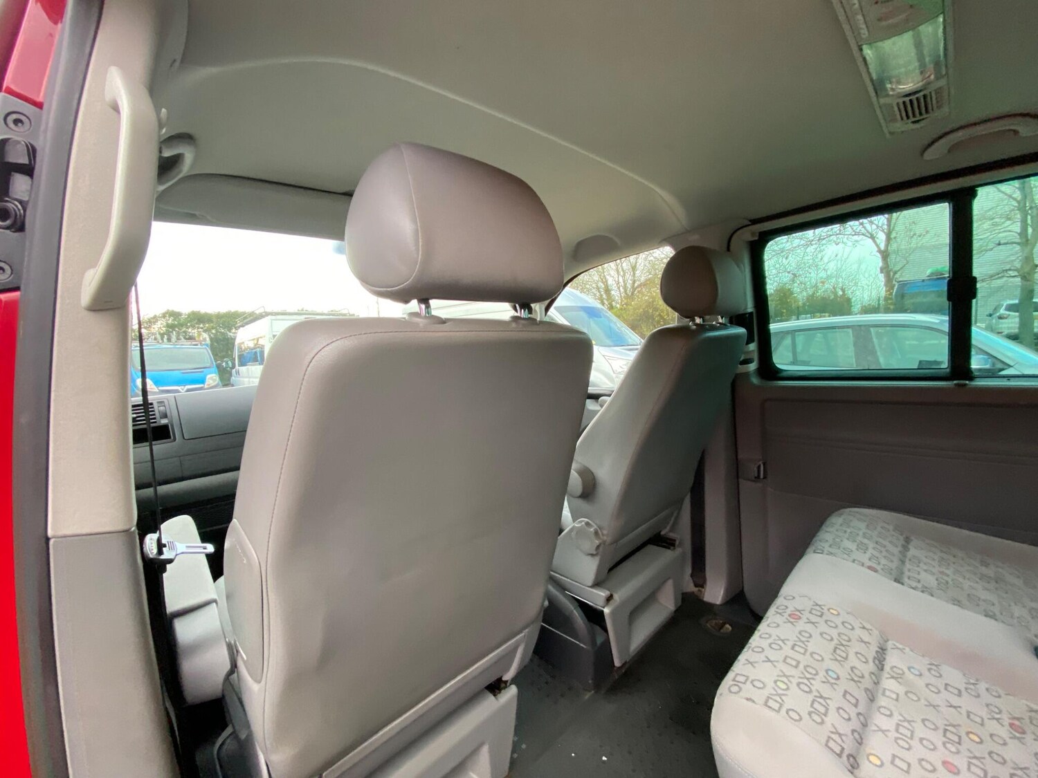 Used Volkswagen Transporter Shuttle 2009 for sale - 76772183: Photo 36