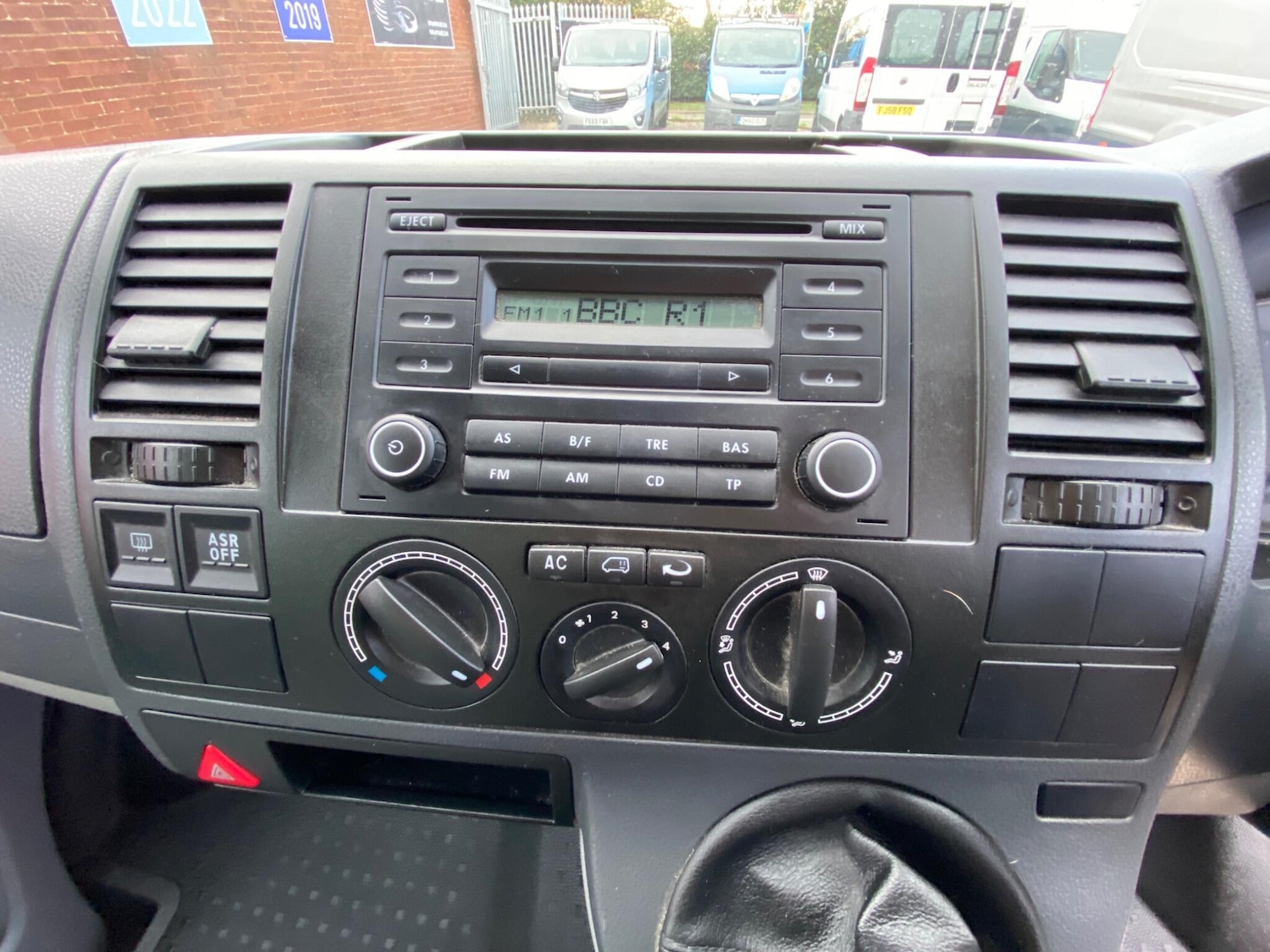 Used Volkswagen Transporter Shuttle 2009 for sale - 76772183: Photo 45