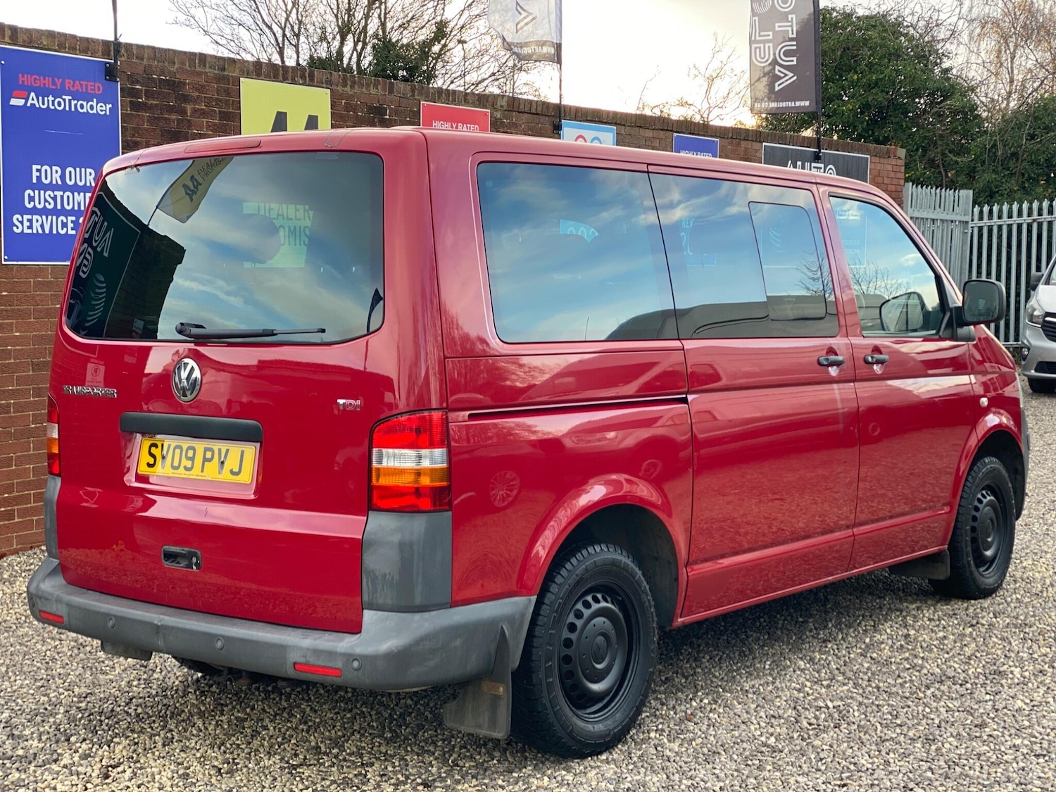 Used Volkswagen Transporter Shuttle 2009 for sale - 76772183: Photo 5