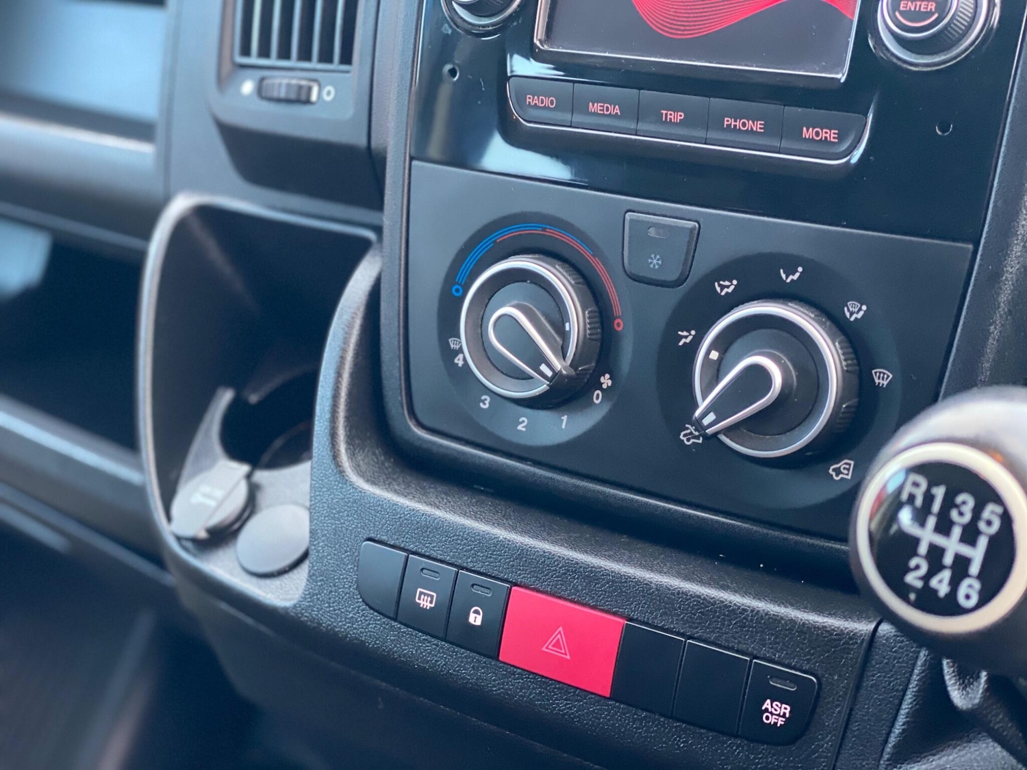 Used Citroen Relay 2025 for sale - 76989534: Photo 12