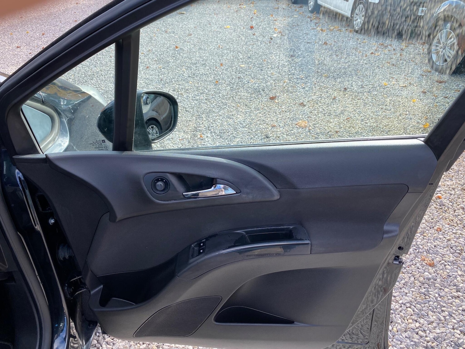 Used Vauxhall Meriva 2012 for sale - 77738053: Photo 31