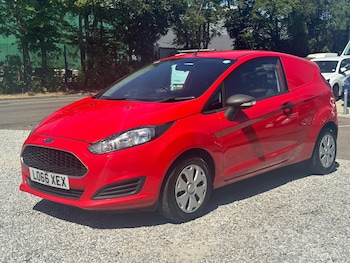 Used Ford Fiesta 2017 for sale - 79388318: Photo